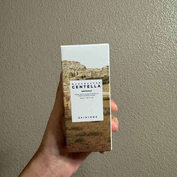 SKIN1004 Madagascar Centella Ampoule 55mL - Picture 4 of 9